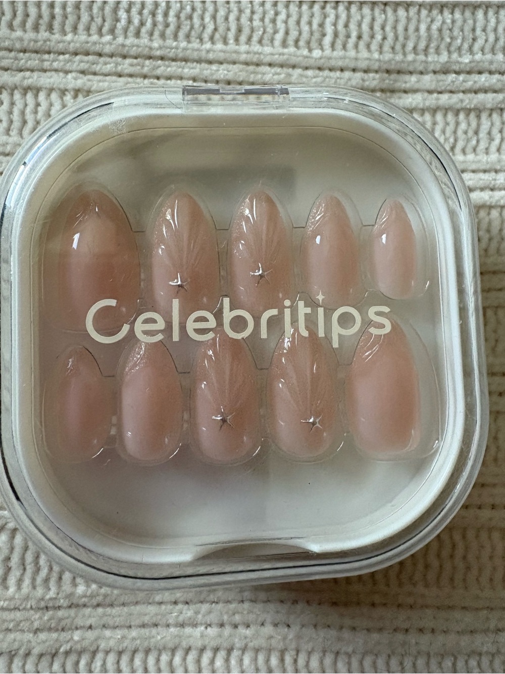 Celebritips Nude Press-On Nails - Short Almond Set Princess by the Sea